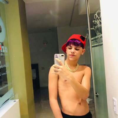 spicy_boyfx Bisexuals stripchat