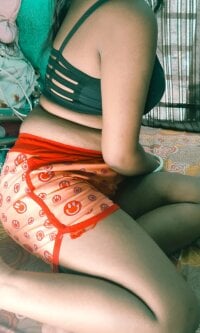 Cute-Divya's webcam live show