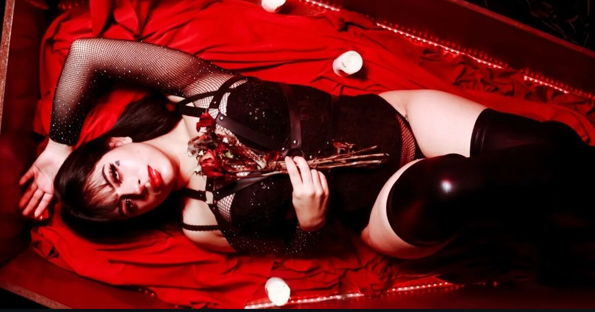 Alice_Manson66