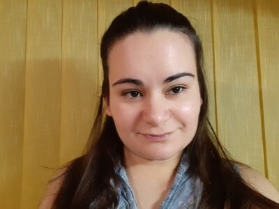 Calinna_Gloss_ Avatar