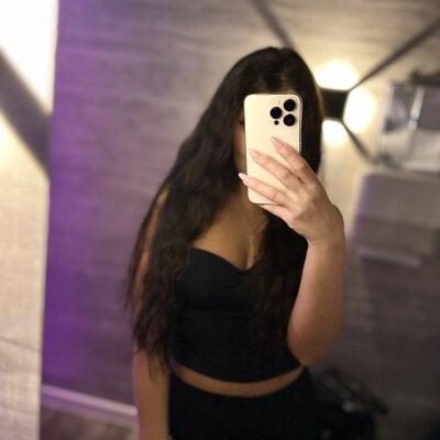 LalyXRose Female Petiteasian Cam Porn