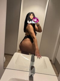 Watch inesXV's Live Sex Show