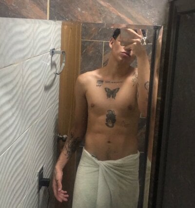 tony_hot331 from stripchat