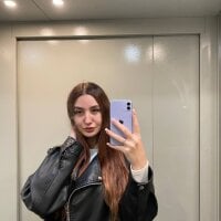 BrittHalloway's Offline Chat Room