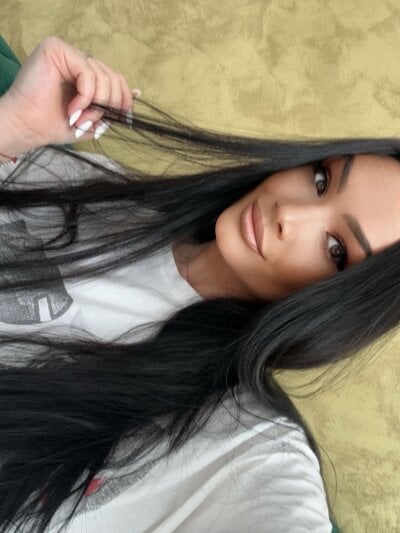 Daliya Arabian's Cam Model Profile - Join the Fun