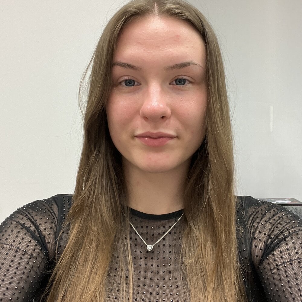 Alexa_Las profile