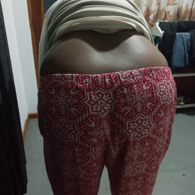 Kim_kardashia1 - topless indian