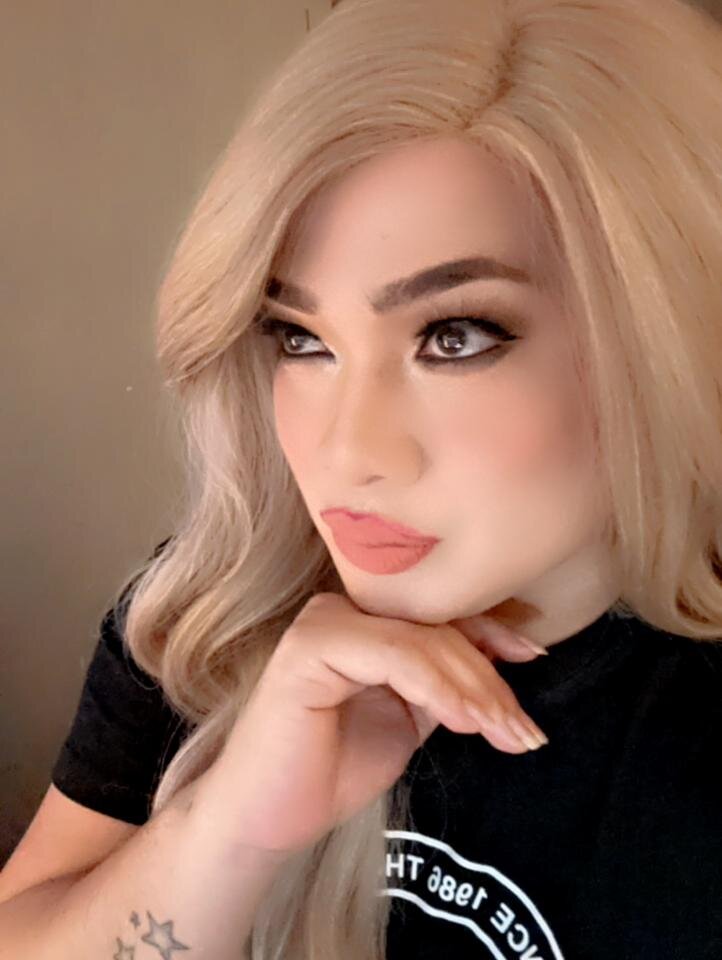 Live sex webcam photo for DesireeMottola #288421490