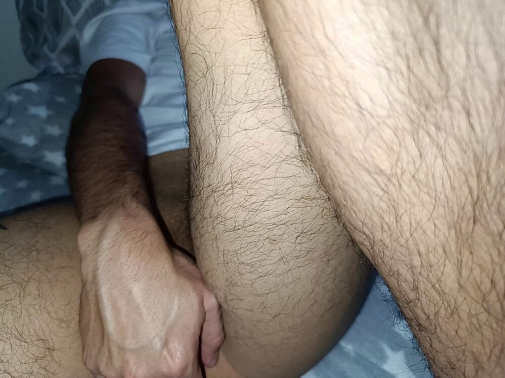 groelfi16's Offline XXX Chat