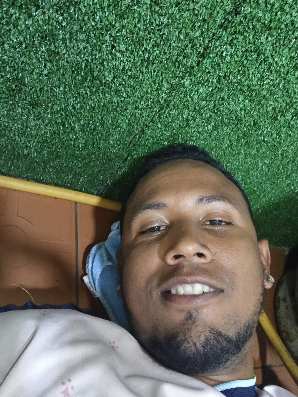 perlaaneg from stripchat