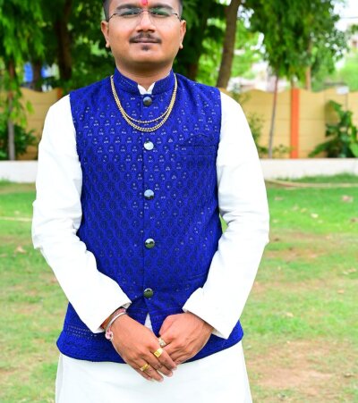 deethebanker profile