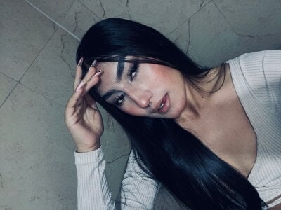 Scarleth__Brown Female Fingeringlatin Free Cam Porn