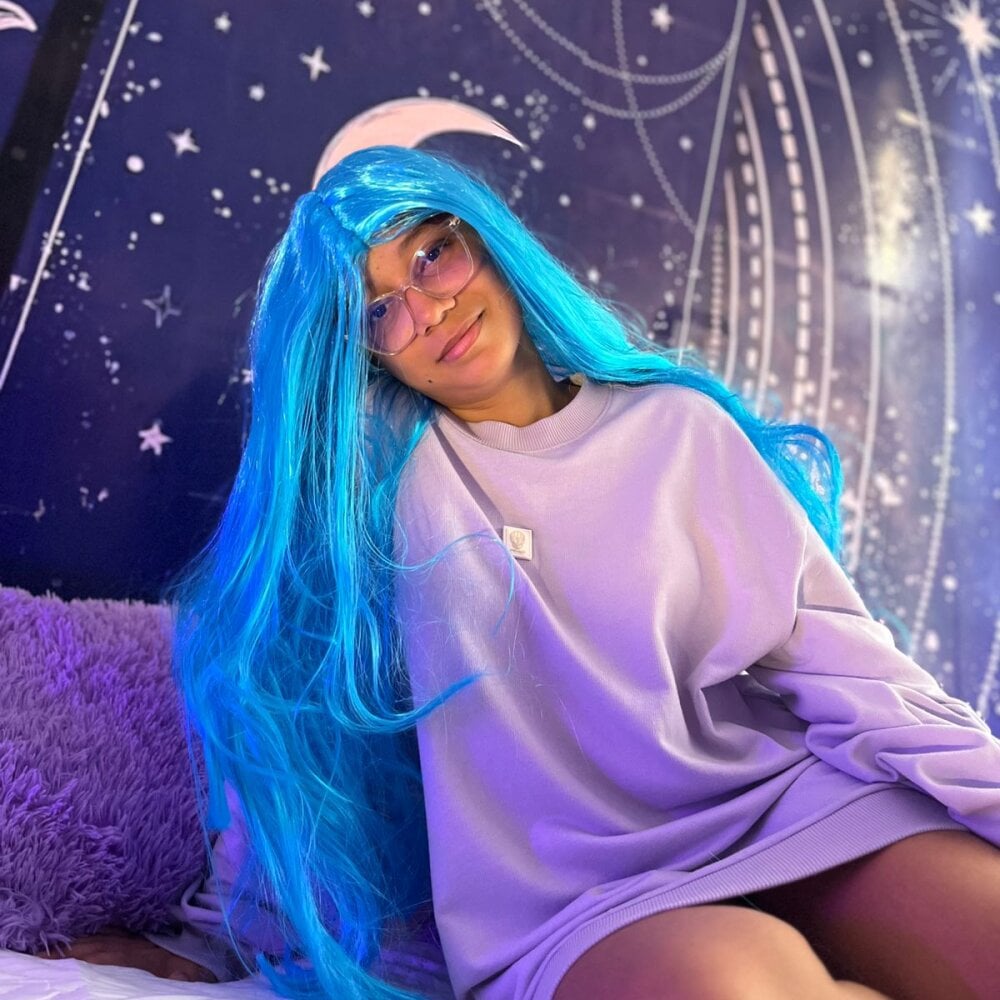 la_nova profile