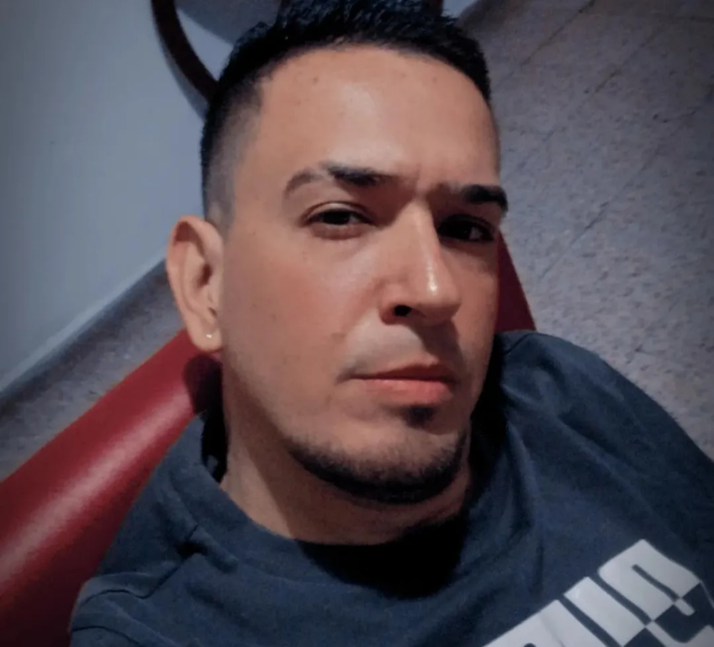 chebas1986's Offline XXX Chat