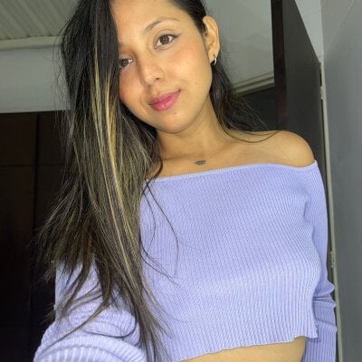 tiffanyglam from stripchat