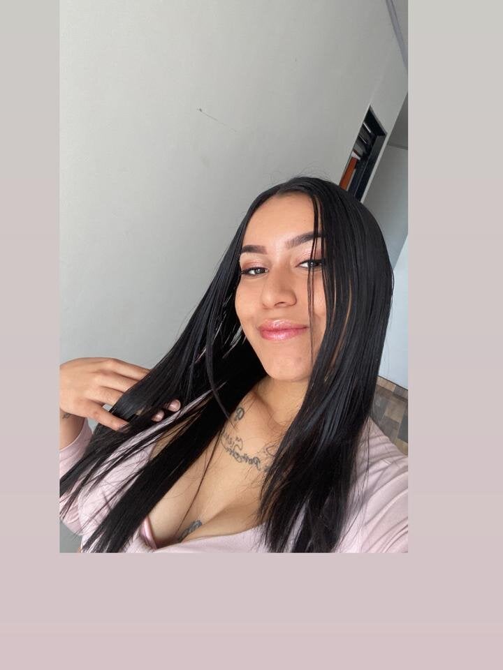 orianasweet18 from stripchat