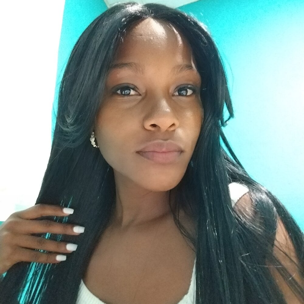 aynara_19 from stripchat