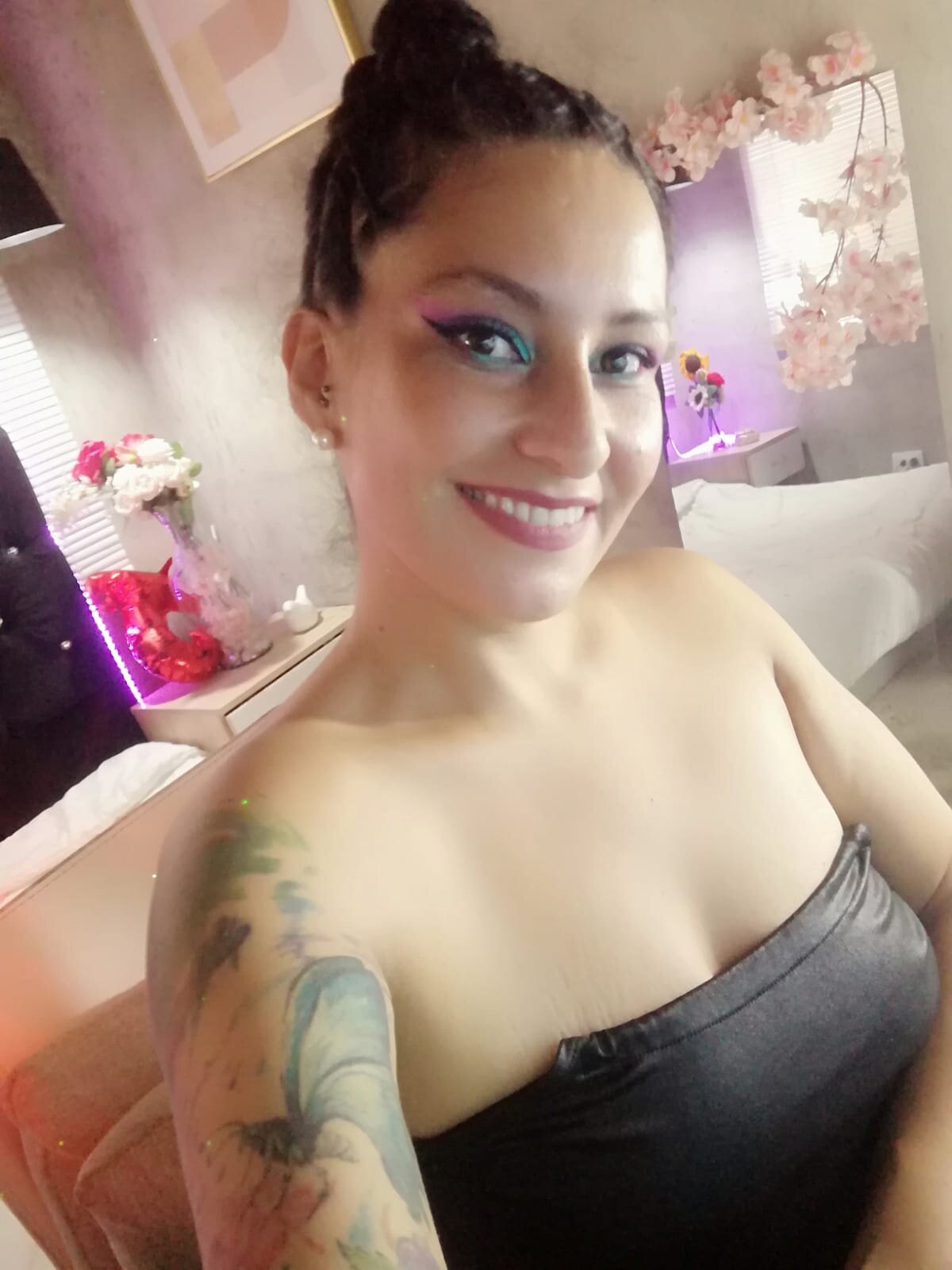 lorenova77