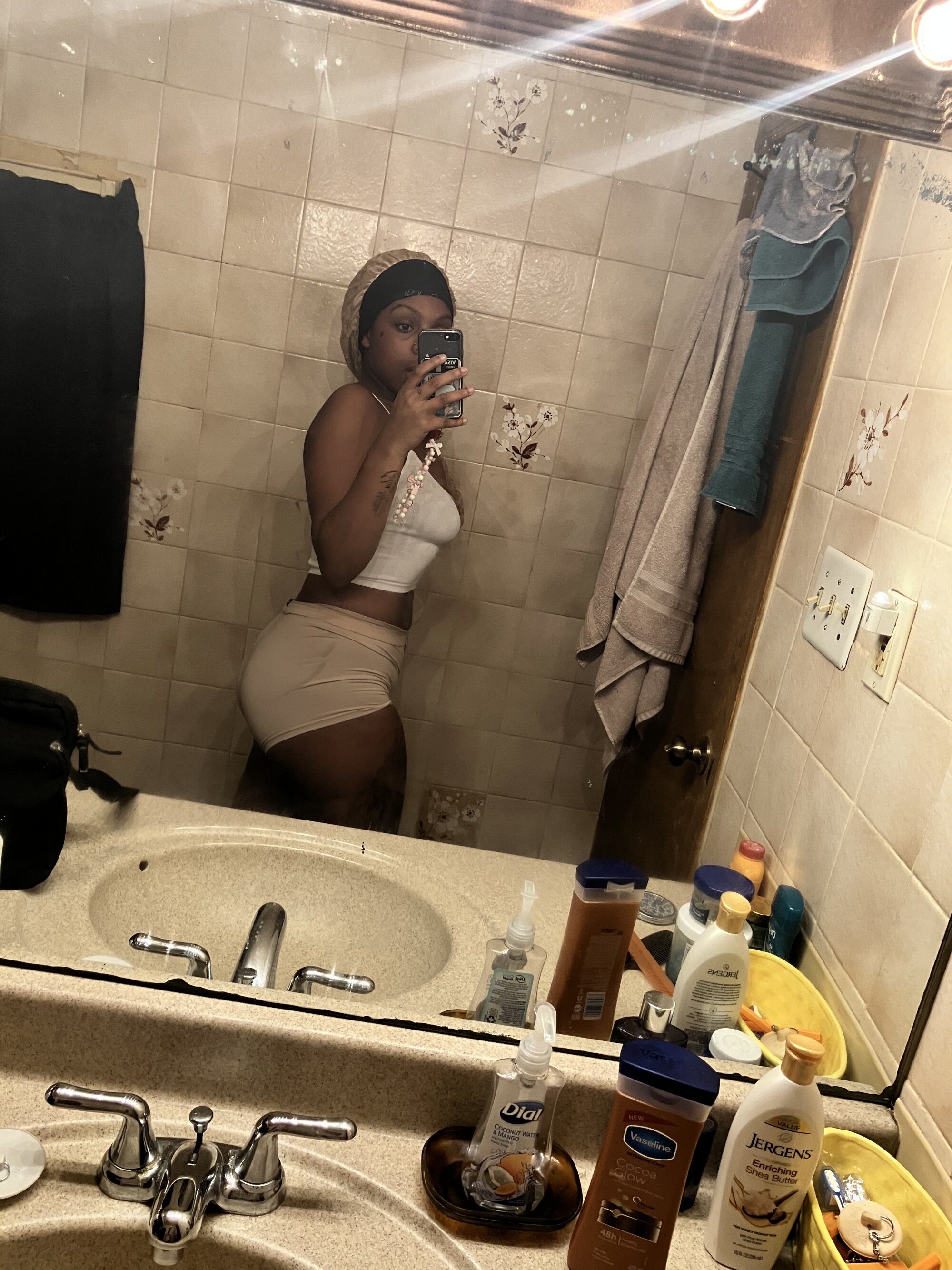 turkeybuttzy_