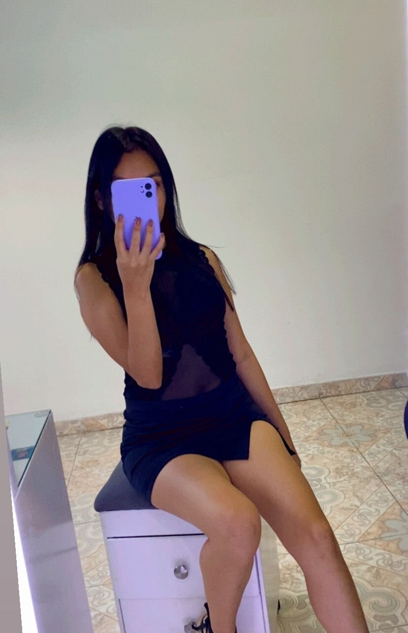 EmilyFire_01