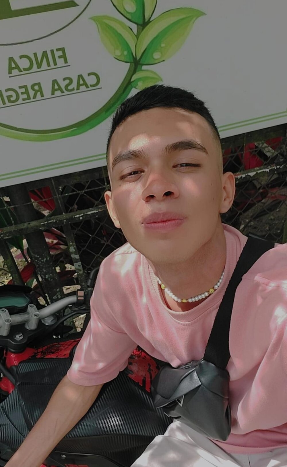 boy_sexy70 from stripchat