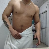 Andrws_04's webcam live show