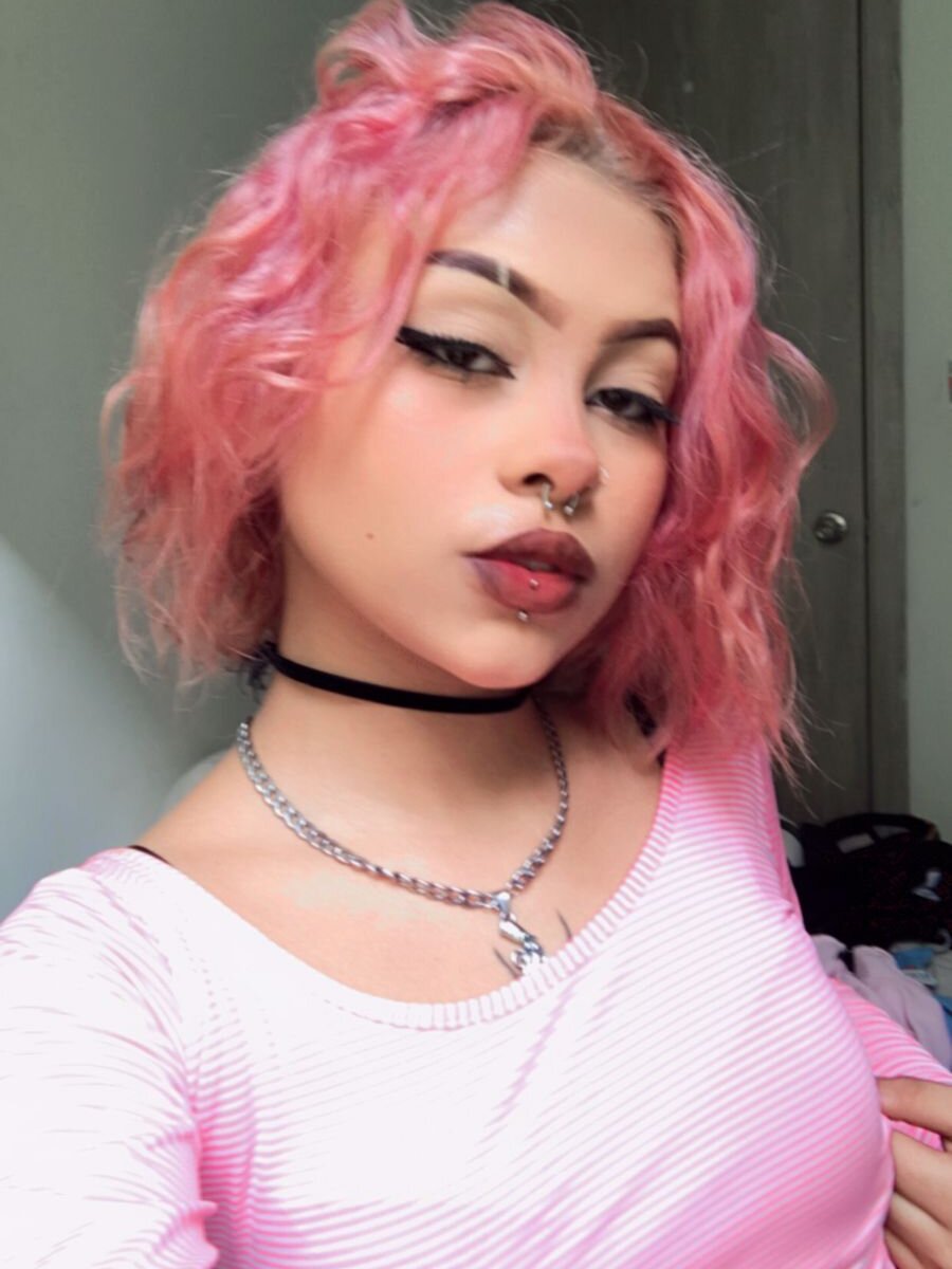 lilith_horny