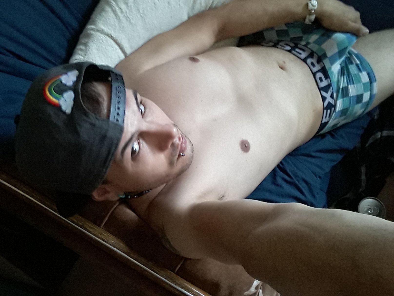Baggin_Straight_Boys