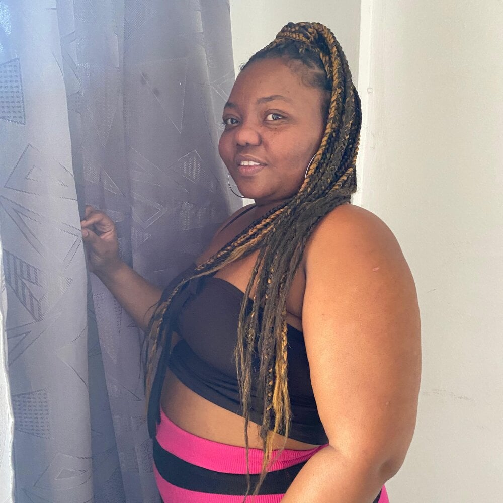 ebony_sanders1 profile