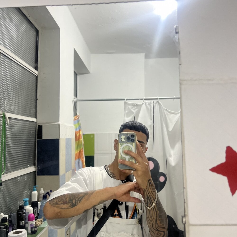 dominic12O profile