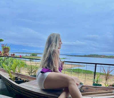 Loirafernandinha