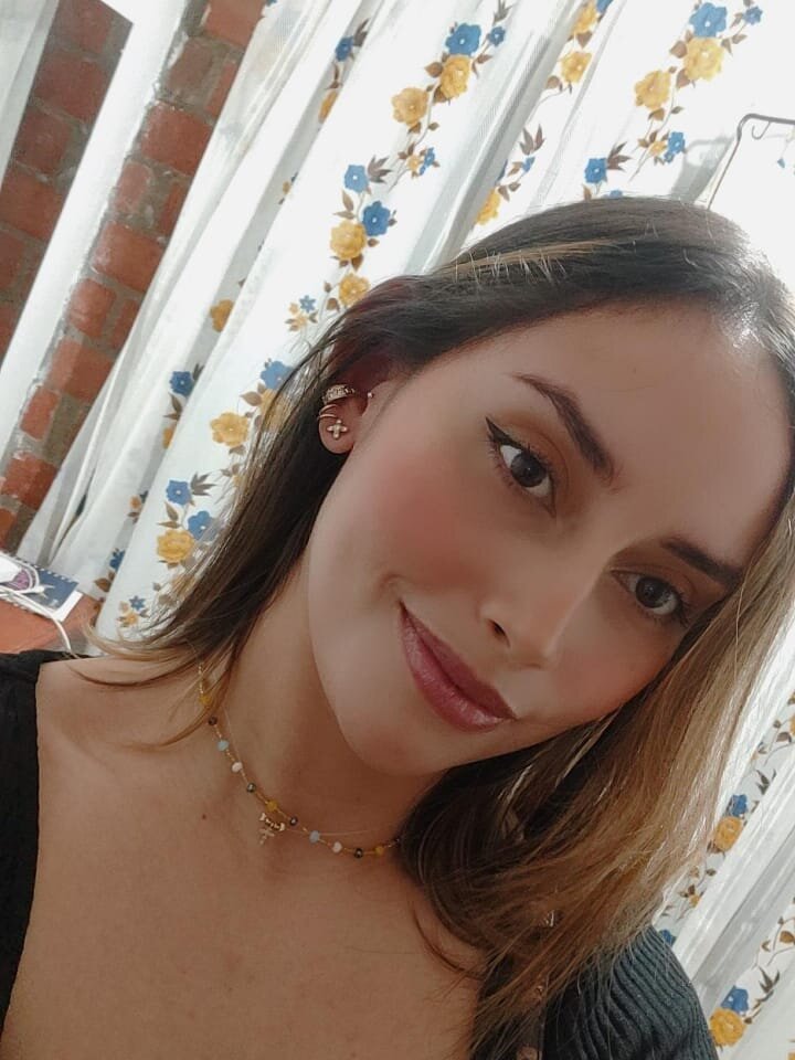 alice_mayers 🛷 live naked stream