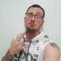 imfamousppl's Offline Chat Room