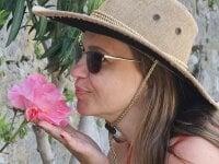 BLONDKICIA1: онлайн-секс-чат