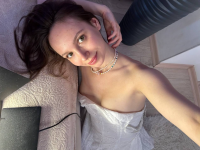 AllieBlow's Offline Chat Room