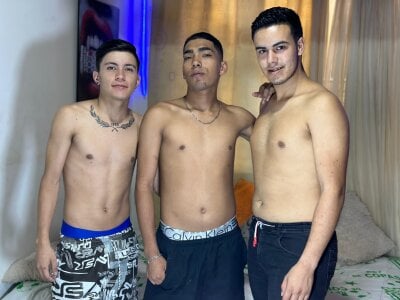 Leon_hot_X - Stripchat Boy 