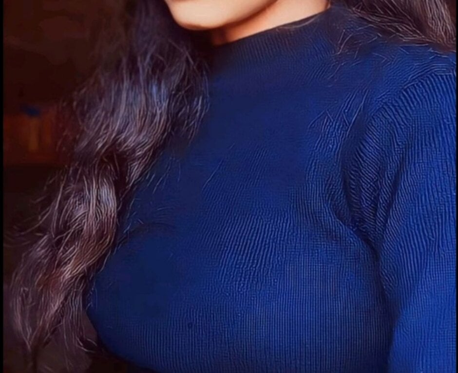 sexlivecamsites.com spit_queenc_for_you livesex profile in in-your-head-and-dreams cams