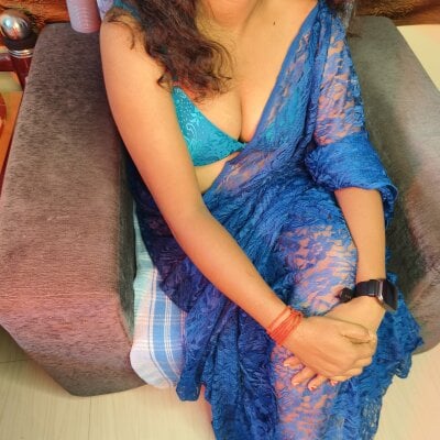 CUTE_Layla