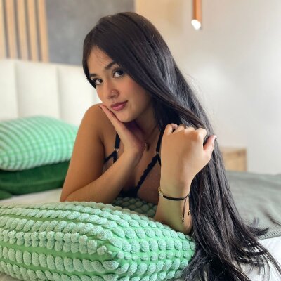EmmaLou__ Live Cam and Statistics on UnifiedCams
