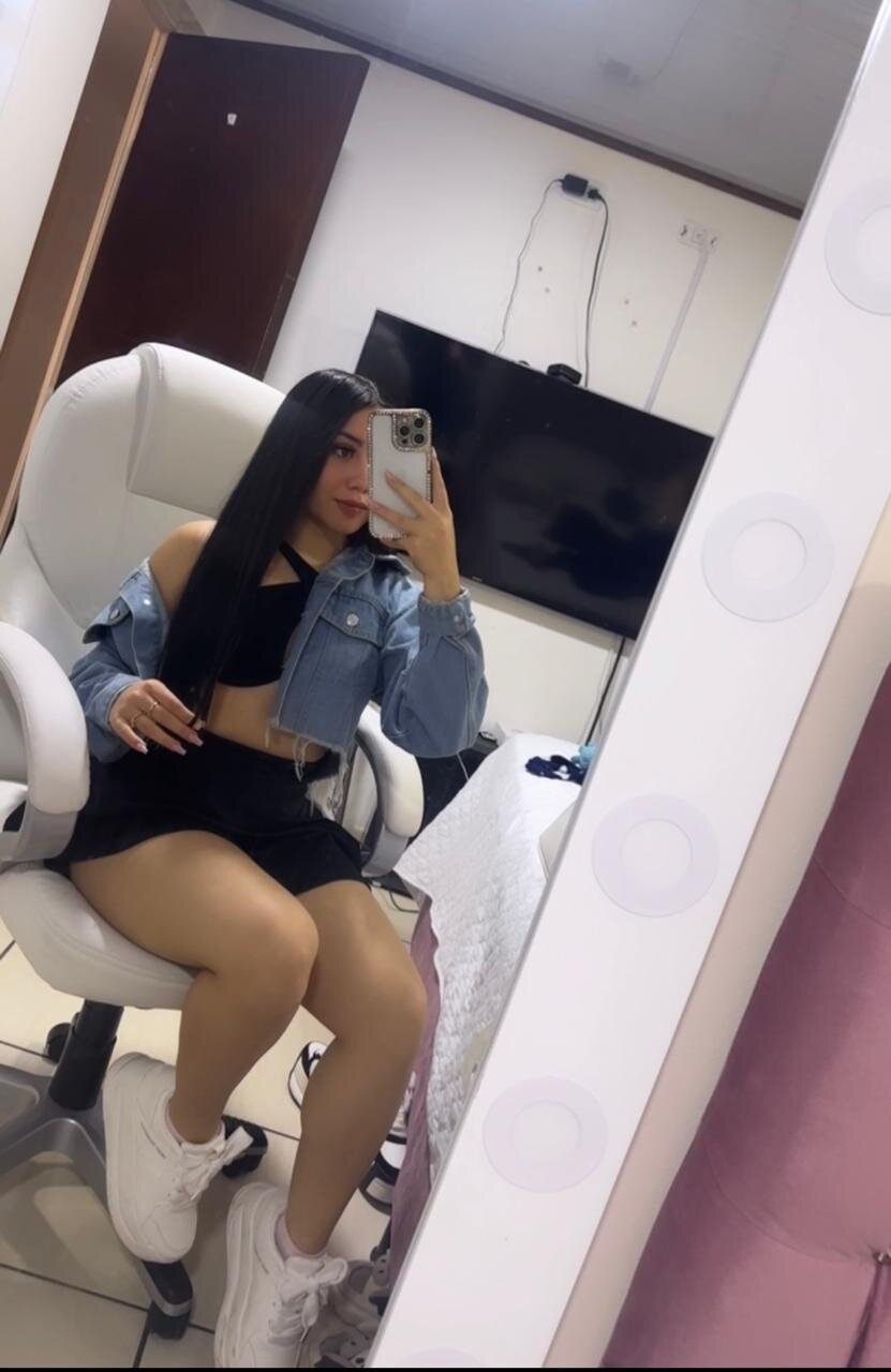 isabella_rodriguez09