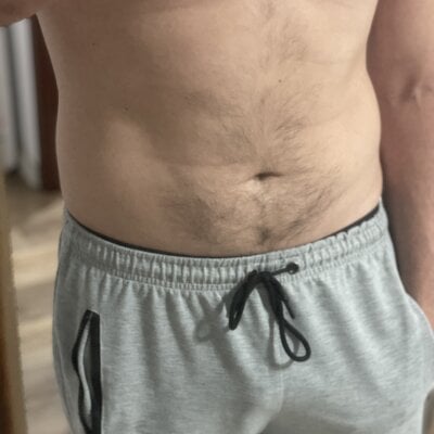 Juicy226 Male Deepthroat Naked Webcam