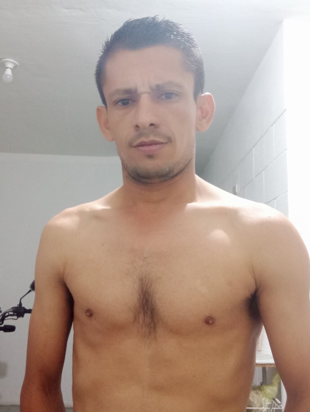 Rodolfiyo1990 offline XXX-chat