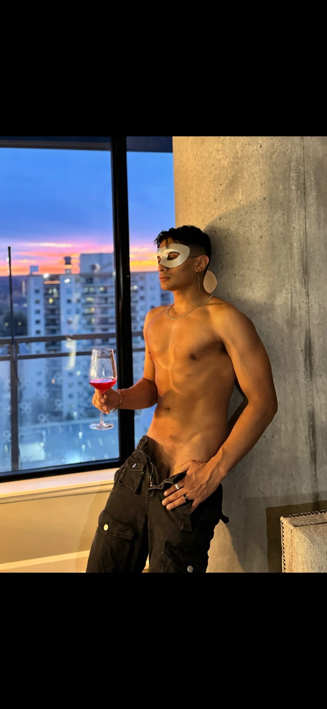 maskedboyfriend