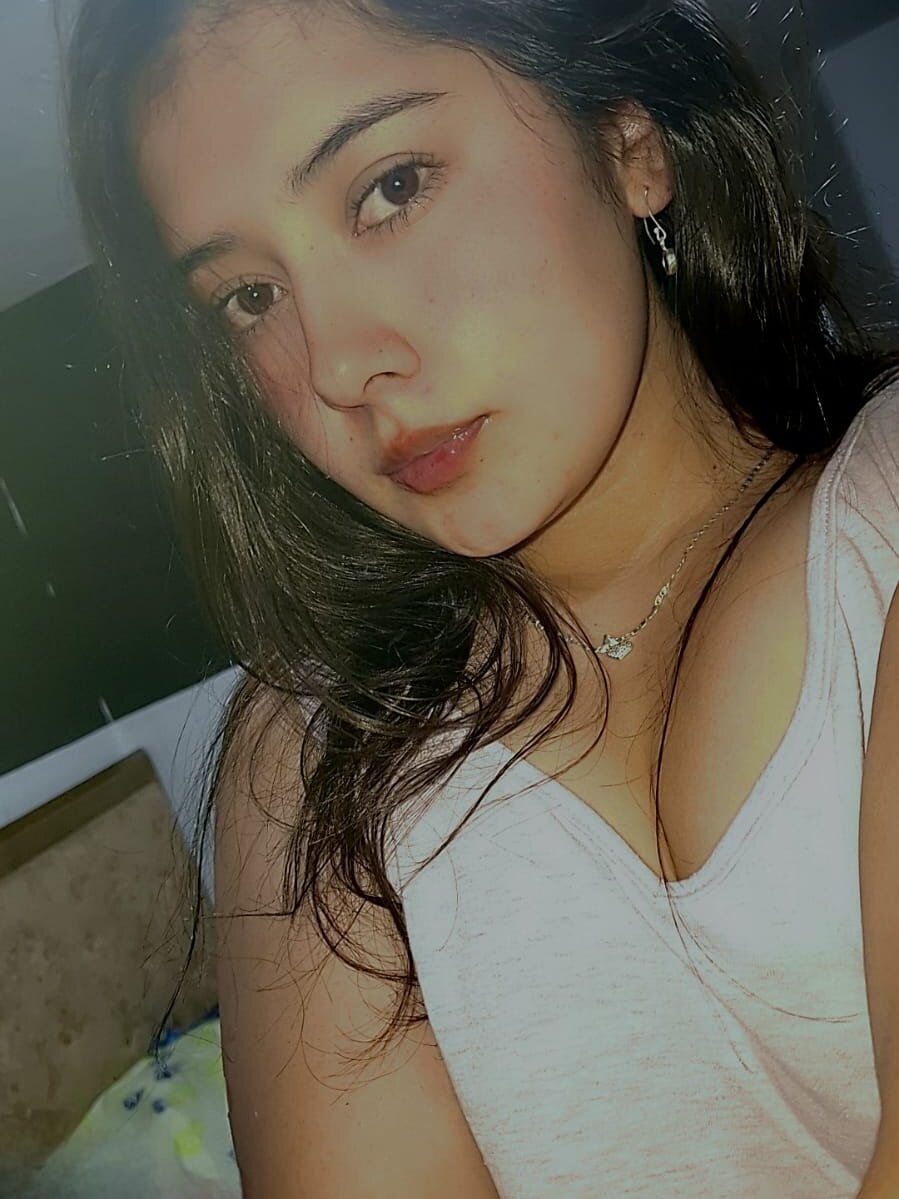 livesex.fan x_adeline_ livesex profile in 5200n-2000e cams