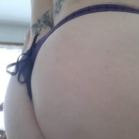 HeatherDazzle@xh's Offline Chat Room