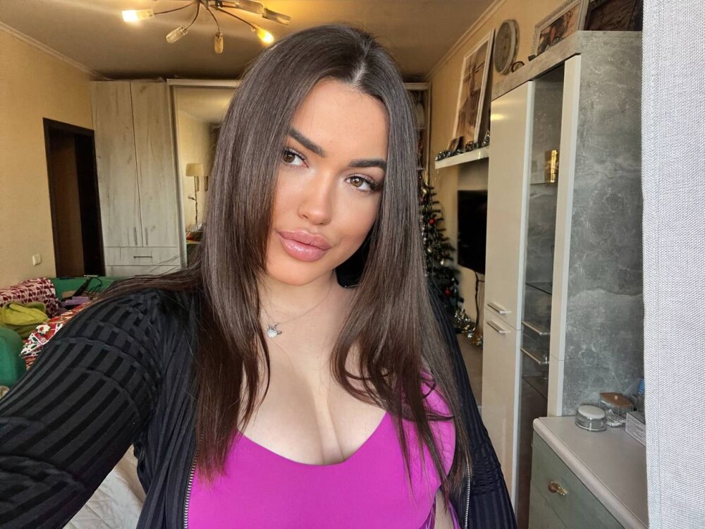 MysticLovee profile