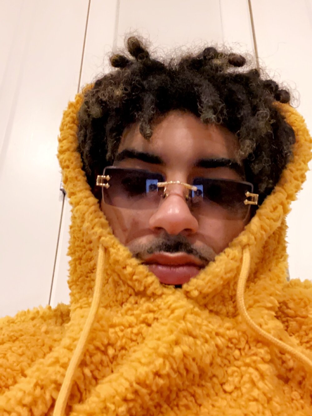 london2toxic from stripchat