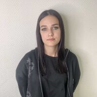 MlaBarton's Offline Chat Room