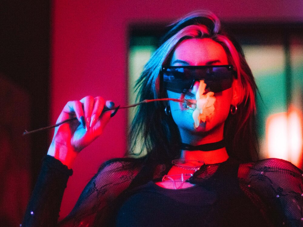 Live sex webcam photo for BiAngelsinner2 #290095405