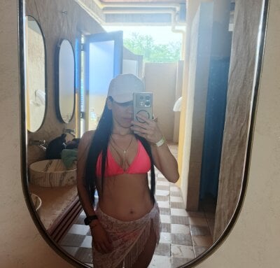 Alexa_veryhot